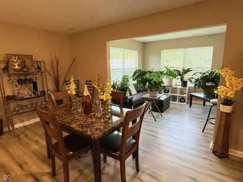 4152 Sedgewick Lane Columbus IN 47201