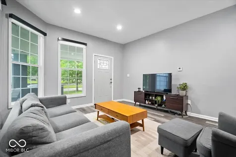 2732 Guilford Avenue Indianapolis IN 46205