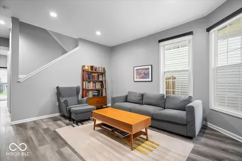 2732 Guilford Avenue Indianapolis IN 46205