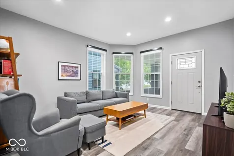 2732 Guilford Avenue Indianapolis IN 46205