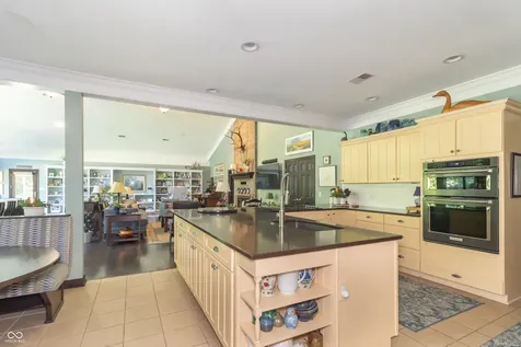 1604 N 525 W Greenfield IN 46140