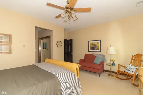 1604 N 525 W Greenfield IN 46140