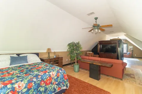 1604 N 525 W Greenfield IN 46140