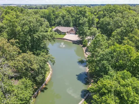 1604 N 525 W Greenfield IN 46140
