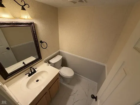 14173 Jasmine Court Fishers IN 46038