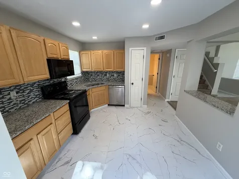 14173 Jasmine Court Fishers IN 46038