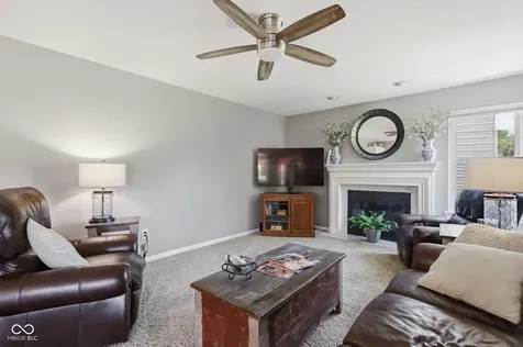 13931 Wakefield Place Fishers IN 46038