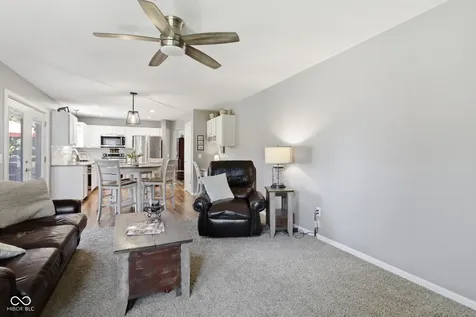 13931 Wakefield Place Fishers IN 46038