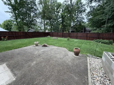 656 Mac Beth Drive Avon IN 46123