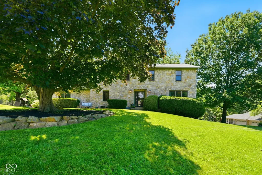 7631 Brookview Lane Indianapolis IN 46250