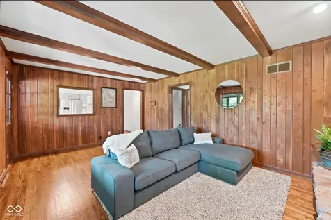 7631 Brookview Lane Indianapolis IN 46250