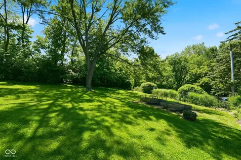 7631 Brookview Lane Indianapolis IN 46250