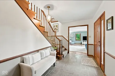 7631 Brookview Lane Indianapolis IN 46250