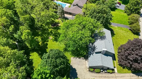 7631 Brookview Lane Indianapolis IN 46250