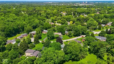 7631 Brookview Lane Indianapolis IN 46250