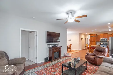 3391 Lukes Way Greenwood IN 46143