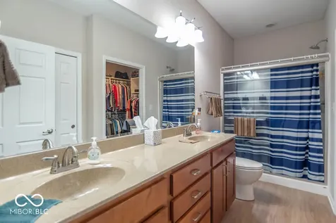 3391 Lukes Way Greenwood IN 46143