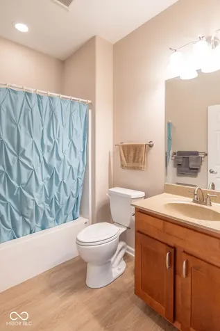 3391 Lukes Way Greenwood IN 46143