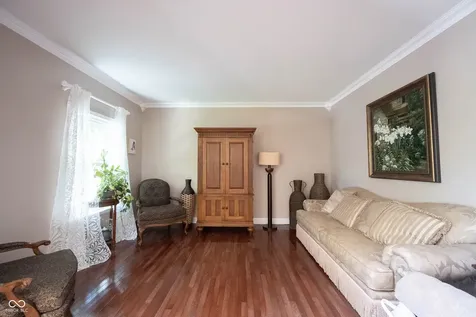 11121 Desert Glen Drive Fishers IN 46037