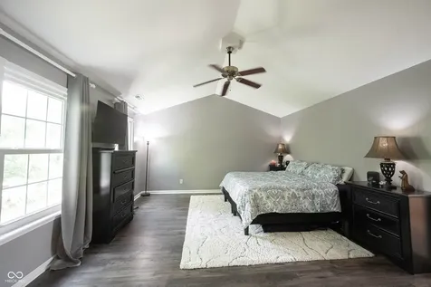 11121 Desert Glen Drive Fishers IN 46037