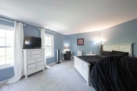 11121 Desert Glen Drive Fishers IN 46037