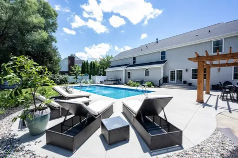 11121 Desert Glen Drive Fishers IN 46037