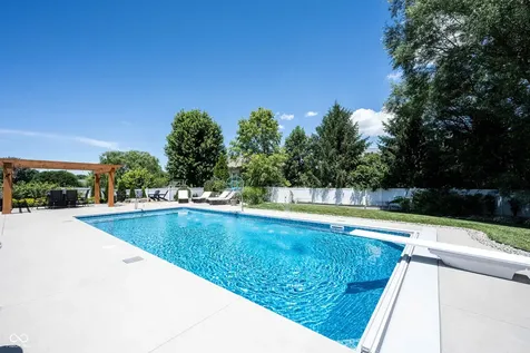 11121 Desert Glen Drive Fishers IN 46037