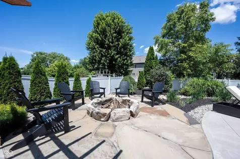 11121 Desert Glen Drive Fishers IN 46037