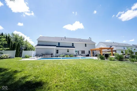 11121 Desert Glen Drive Fishers IN 46037