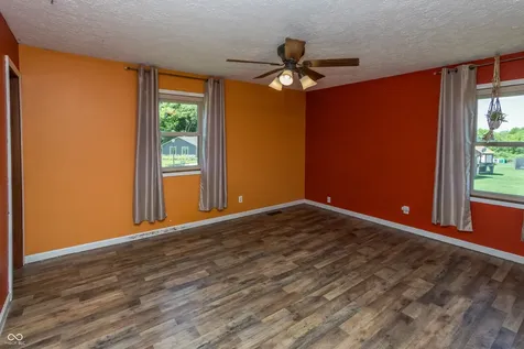 10304 Whispering Winds Drive Indianapolis IN 46234