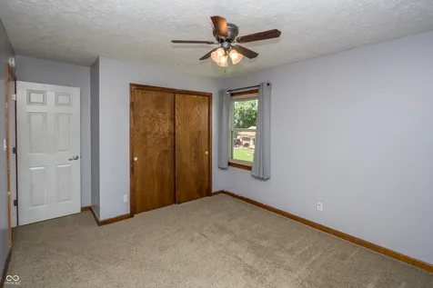 10304 Whispering Winds Drive Indianapolis IN 46234