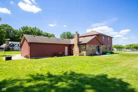 10304 Whispering Winds Drive Indianapolis IN 46234