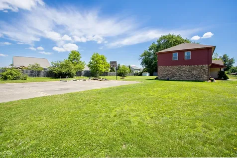 10304 Whispering Winds Drive Indianapolis IN 46234