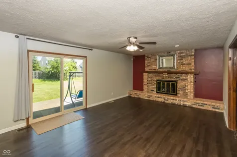 10304 Whispering Winds Drive Indianapolis IN 46234
