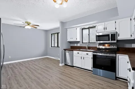 5706 Riva Ridge Drive Indianapolis IN 46237