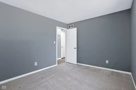 5706 Riva Ridge Drive Indianapolis IN 46237