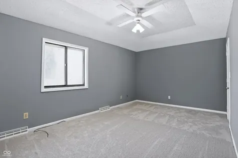 5706 Riva Ridge Drive Indianapolis IN 46237