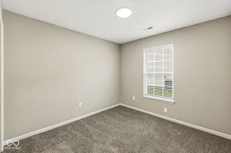 8236 Brambleberry Drive Indianapolis IN 46239