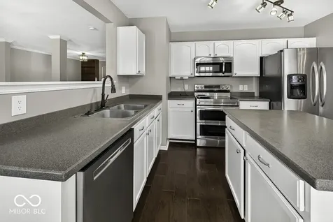 971 Shenandoah Way Greenwood IN 46143