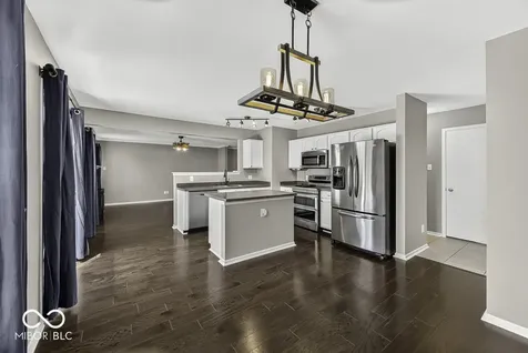 971 Shenandoah Way Greenwood IN 46143