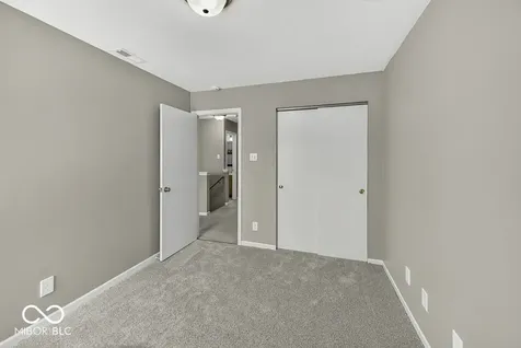 971 Shenandoah Way Greenwood IN 46143
