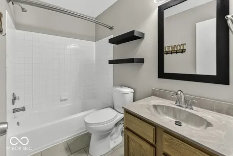 971 Shenandoah Way Greenwood IN 46143