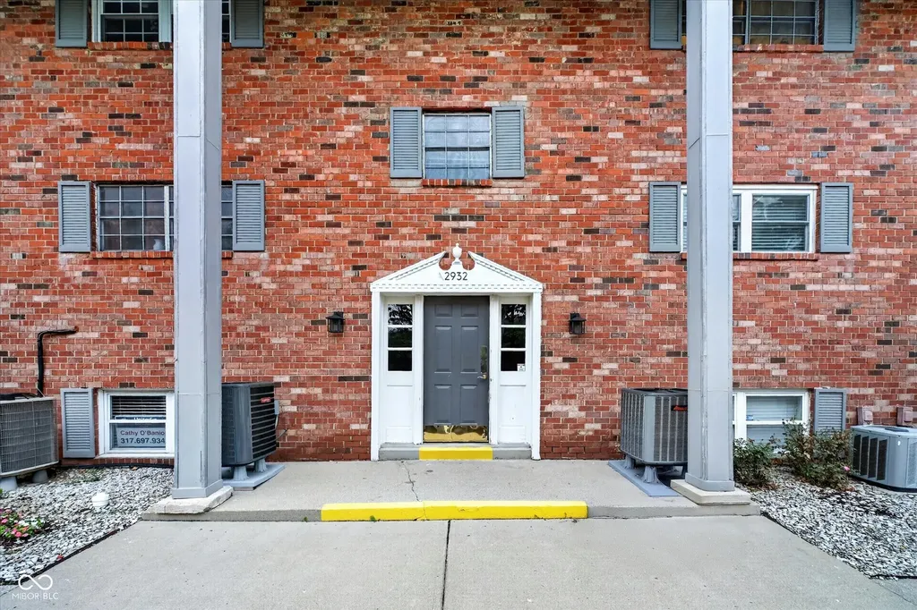 2932 Lake Shore Drive Indianapolis IN 46205