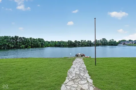2932 Lake Shore Drive Indianapolis IN 46205