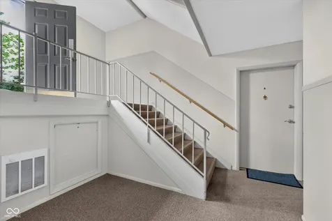 2932 Lake Shore Drive Indianapolis IN 46205