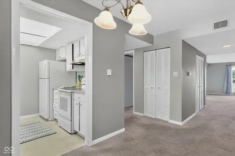 2932 Lake Shore Drive Indianapolis IN 46205