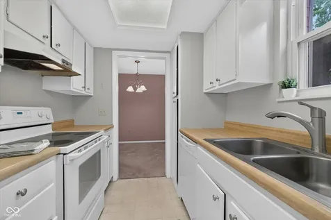 2932 Lake Shore Drive Indianapolis IN 46205