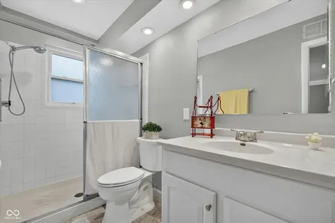 2932 Lake Shore Drive Indianapolis IN 46205
