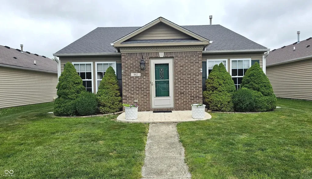 862 Saraina Road Shelbyville IN 46176