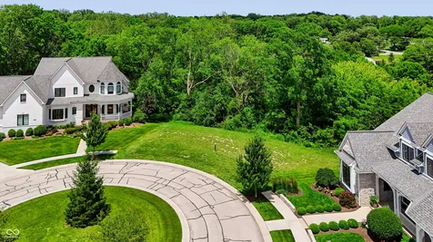 6483 W Deerfield Court Zionsville IN 46077